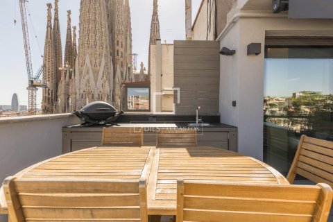 2 bedrooms penthouse for sale in Barcelona, Catalonia, Spain № 9115 - photo 15