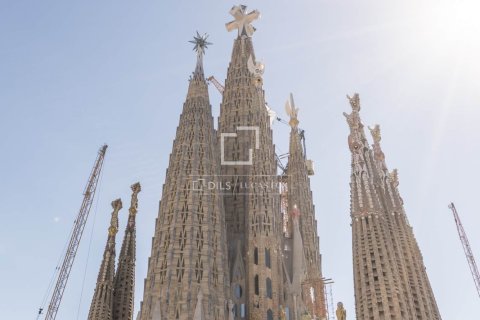 2 bedrooms penthouse for sale in Barcelona, Catalonia, Spain № 9115 - photo 4