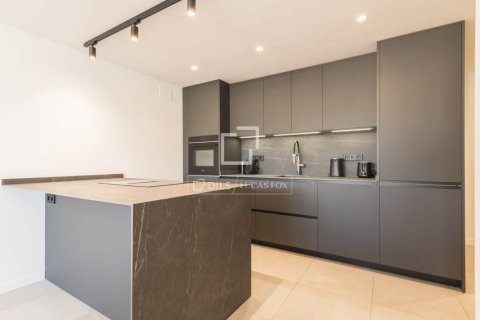 2 bedrooms penthouse for sale in Barcelona, Catalonia, Spain № 9115 - photo 30