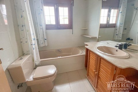 4 bedrooms villa for sale in Lloret de Mar, Girona, Catalonia, Spain № 3083 - photo 15