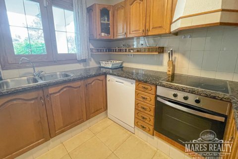 4 bedrooms villa for sale in Lloret de Mar, Girona, Catalonia, Spain № 3083 - photo 4