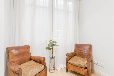 3 bedrooms apartment for sale in Barcelona, Catalonia, Spain № 9220 - photo 27