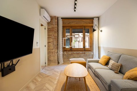 3 bedrooms apartment for sale in Barcelona, Catalonia, Spain № 9204 - photo 2