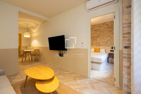 3 bedrooms apartment for sale in Barcelona, Catalonia, Spain № 9204 - photo 3