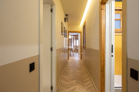 3 bedrooms apartment for sale in Barcelona, Catalonia, Spain № 9204 - photo 25