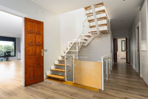 6 bedrooms villa for sale in Premia De Dalt, Barcelona, Catalonia, Spain № 9221 - photo 10