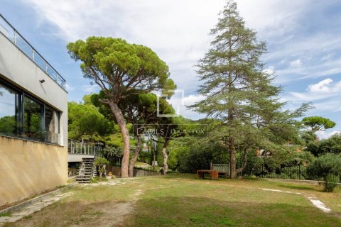 6 bedrooms villa for sale in Premia De Dalt, Barcelona, Catalonia, Spain № 9221 - photo 4