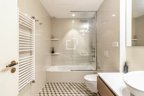3 bedrooms apartment for sale in Barcelona, Catalonia, Spain № 9211 - photo 20