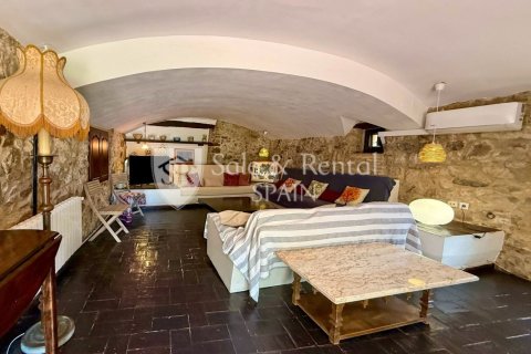 7 bedrooms house for sale in Girona, Catalonia, Spain № 6720 - photo 12