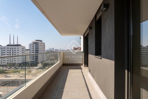 Apartamento de 3 dormitorios en venta en Barcelona, Cataluña, Spain № 9198 - foto 15