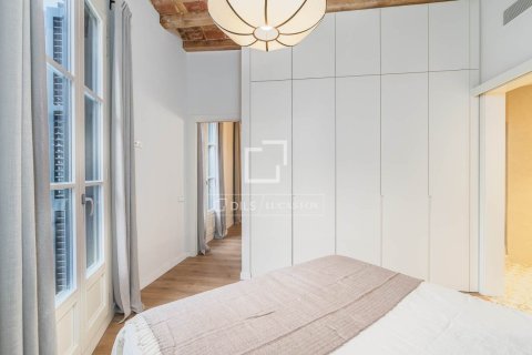 2 bedrooms apartment for sale in Barcelona, Catalonia, Spain № 9170 - photo 16