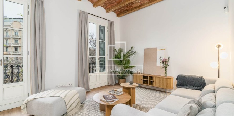 2 bedrooms apartment for sale in Barcelona, Catalonia, Spain № 9170