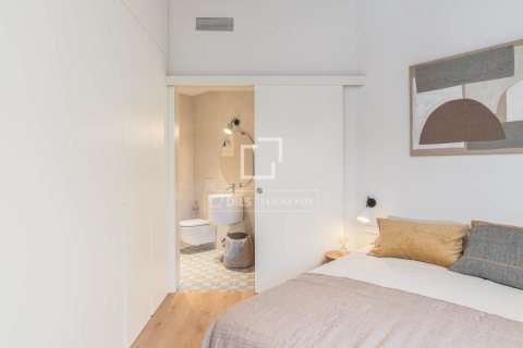 2 bedrooms apartment for sale in Barcelona, Catalonia, Spain № 9170 - photo 15