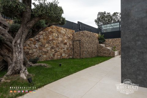 6 bedrooms villa for sale in Lloret de Mar, Girona, Catalonia, Spain № 991 - photo 6