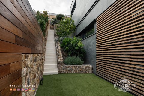 6 bedrooms villa for sale in Lloret de Mar, Girona, Catalonia, Spain № 991 - photo 8