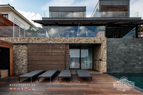 6 bedrooms villa for sale in Lloret de Mar, Girona, Catalonia, Spain № 991 - photo 9