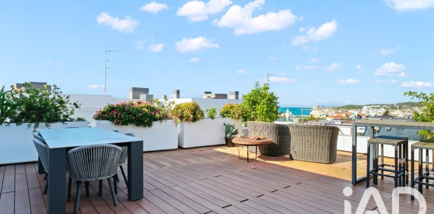 3 bedrooms penthouse for sale in Sitges, Barcelona, Catalonia, Spain № 9187