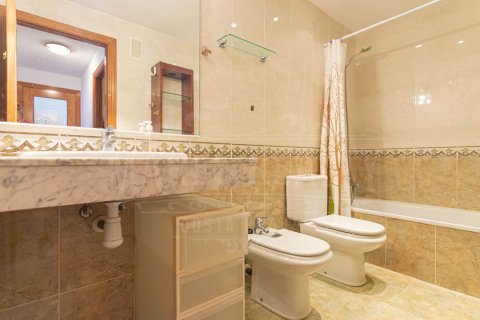 3 bedrooms apartment for sale in Lloret de Mar, Girona, Catalonia, Spain № 3087 - photo 17