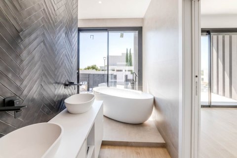 5 bedrooms villa for sale in Sitges, Barcelona, Catalonia, Spain № 9108 - photo 24