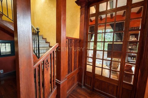 5 bedrooms house for sale in Barcelona, Catalonia, Spain № 9179 - photo 10