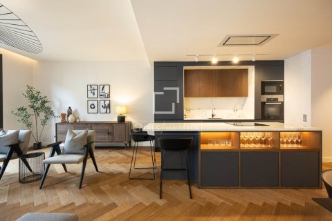 3 bedrooms apartment for sale in Barcelona, Catalonia, Spain № 9226 - photo 6