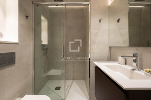 3 bedrooms apartment for sale in Barcelona, Catalonia, Spain № 9226 - photo 22