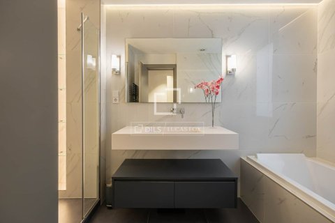 3 bedrooms apartment for sale in Barcelona, Catalonia, Spain № 9226 - photo 29