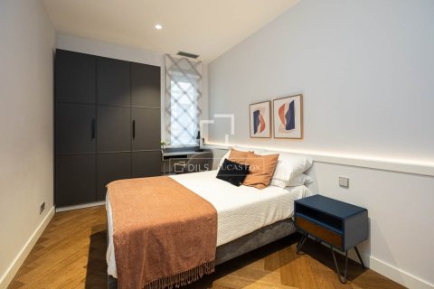 3 bedrooms apartment for sale in Barcelona, Catalonia, Spain № 9226 - photo 19