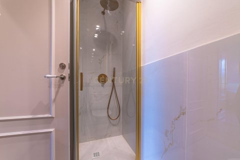 Apartamento de 2 dormitorios en venta en Barcelona, Cataluña, Spain № 9080 - foto 7