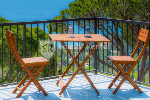 Сasa de 5 dormitorios en venta en Lloret de Mar, Gerona, Cataluña, Spain № 8920 - foto 1