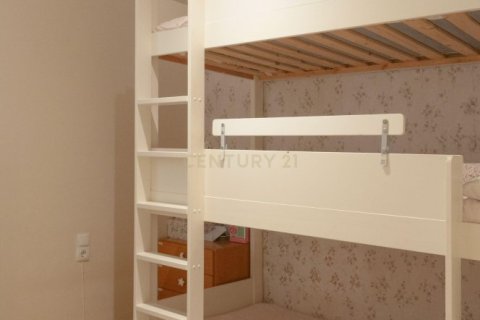 Apartamento de 4 dormitorios en venta en Barcelona, Cataluña, Spain № 9231 - foto 19