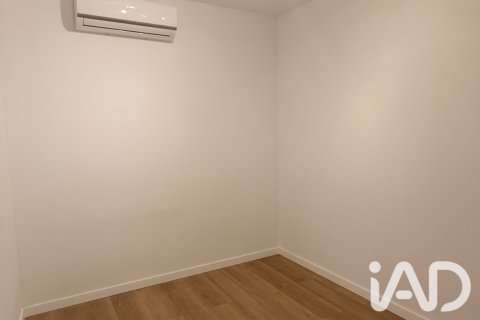 Apartamento de 3 dormitorios en venta en Barcelona, Cataluña, Spain № 9246 - foto 19