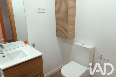 Apartamento de 3 dormitorios en venta en Barcelona, Cataluña, Spain № 9246 - foto 8