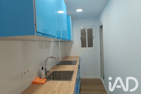 Apartamento de 3 dormitorios en venta en Barcelona, Cataluña, Spain № 9246 - foto 10