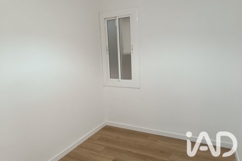 Apartamento de 3 dormitorios en venta en Barcelona, Cataluña, Spain № 9246 - foto 14