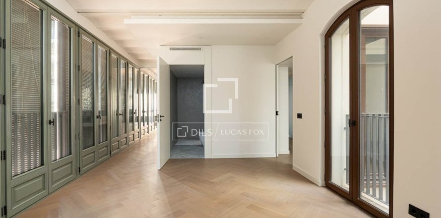 1 bedroom apartment for sale in Barcelona, Catalonia, Spain № 9162