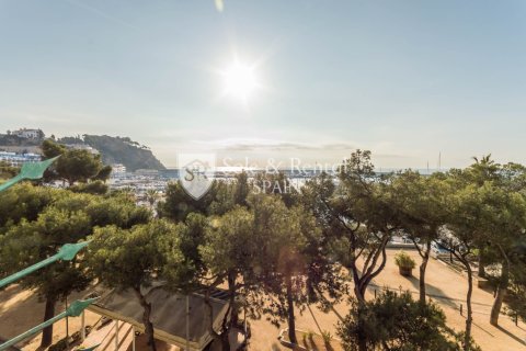 4 bedrooms house for sale in Blanes, Girona, Catalonia, Spain № 6764 - photo 12