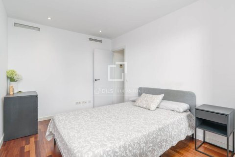 Купить квартиру в Барселона, Испания с 2 спальни, 84м², № 9264 - фото 13