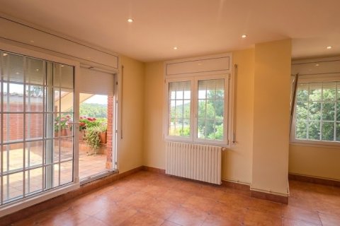 4 bedrooms house for sale in Olerdola, Barcelona, Catalonia, Spain № 9132 - photo 26