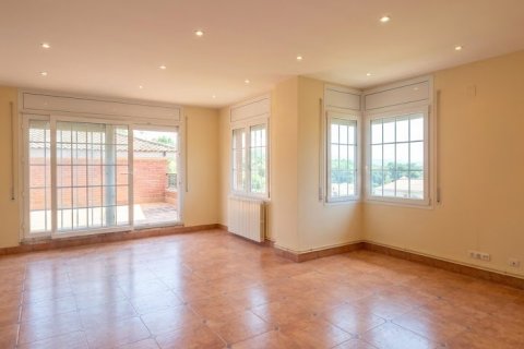 4 bedrooms house for sale in Olerdola, Barcelona, Catalonia, Spain № 9132 - photo 25