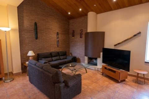 4 bedrooms house for sale in Olerdola, Barcelona, Catalonia, Spain № 9132 - photo 8