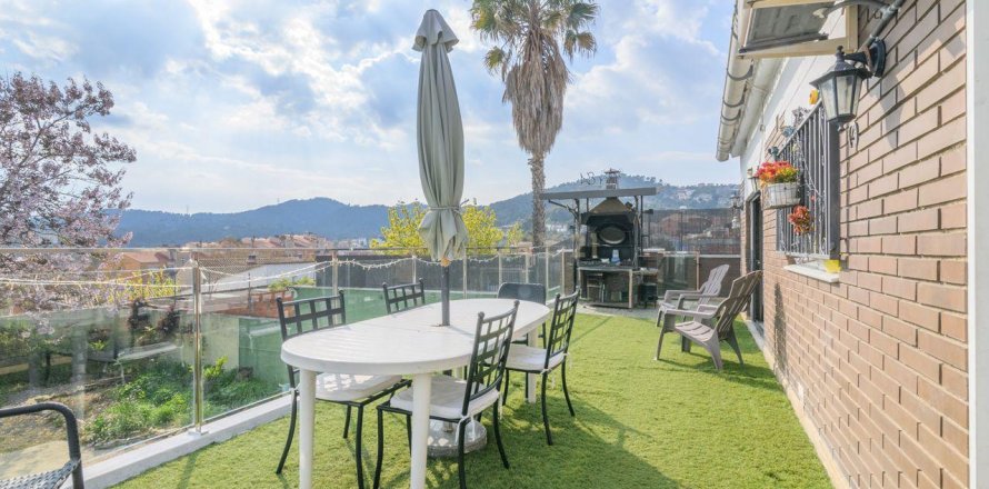 5 bedrooms house for sale in Sant Vicenc Dels Horts, Barcelona, Catalonia, Spain № 9051