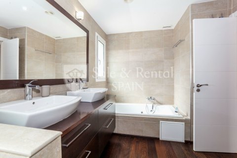 6 bedrooms house for sale in Gava, Barcelona, Catalonia, Spain № 6731 - photo 23