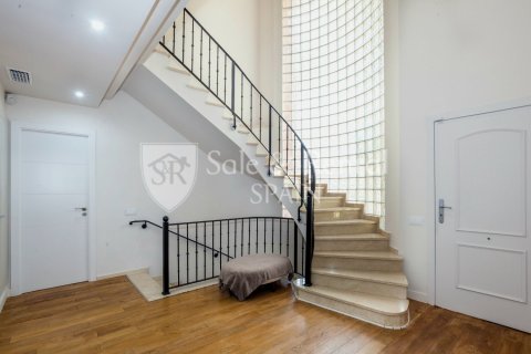 6 bedrooms house for sale in Gava, Barcelona, Catalonia, Spain № 6731 - photo 5