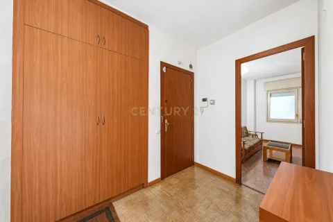 Купить квартиру в Барселона, Испания с 3 спальни, 89м², № 9176 - фото 20
