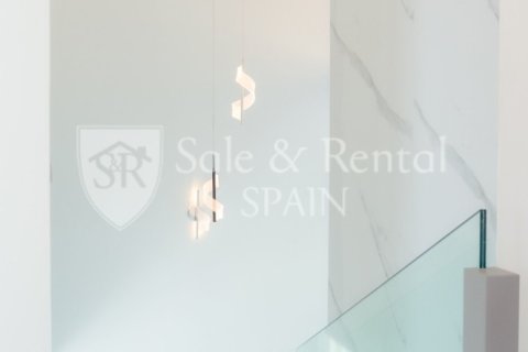 3 bedrooms house for sale in Lloret de Mar, Girona, Catalonia, Spain № 6666 - photo 18