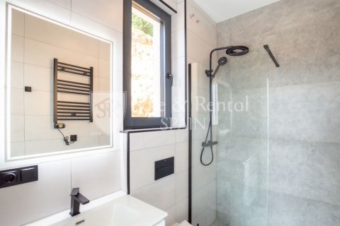 3 bedrooms house for sale in Lloret de Mar, Girona, Catalonia, Spain № 6666 - photo 14