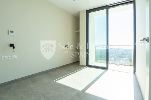 3 bedrooms house for sale in Lloret de Mar, Girona, Catalonia, Spain № 6666 - photo 21