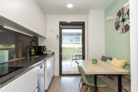 Apartamento de 4 dormitorios en venta en Sant Just Desvern, Barcelona, Cataluña, Spain № 9201 - foto 12