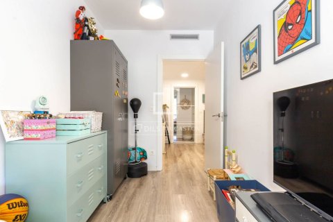 Apartamento de 4 dormitorios en venta en Sant Just Desvern, Barcelona, Cataluña, Spain № 9201 - foto 27